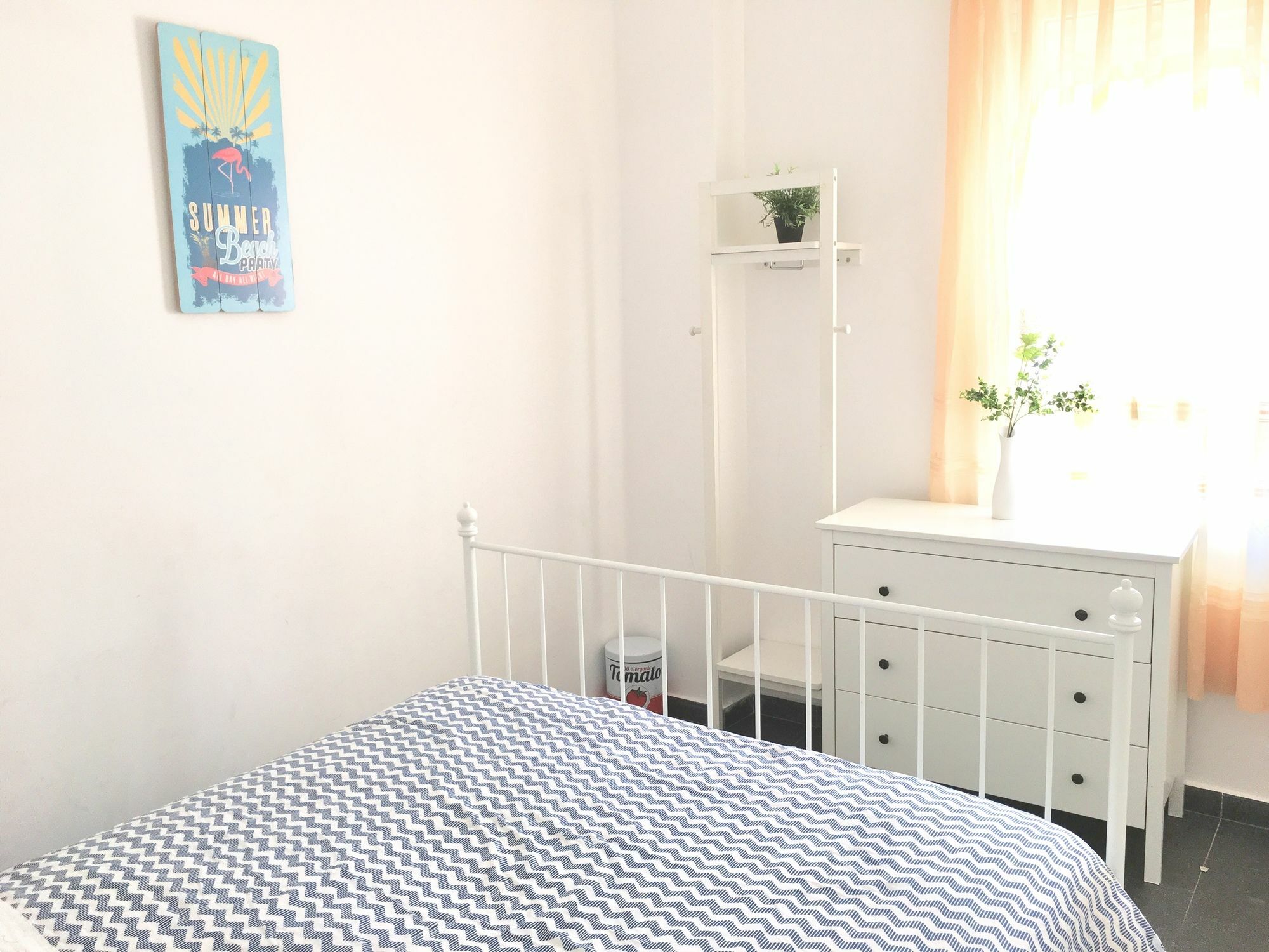 Oyo Ruzafa Guesthouse Βαλένθια Εξωτερικό φωτογραφία